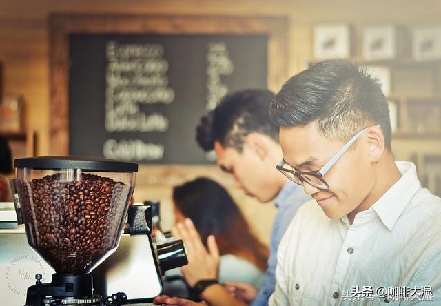 如何成为专业优秀的咖啡师？