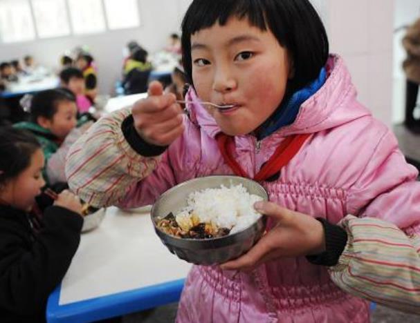 农村考生迎来好消息，可享受定向招收政策，上985名校将更容易