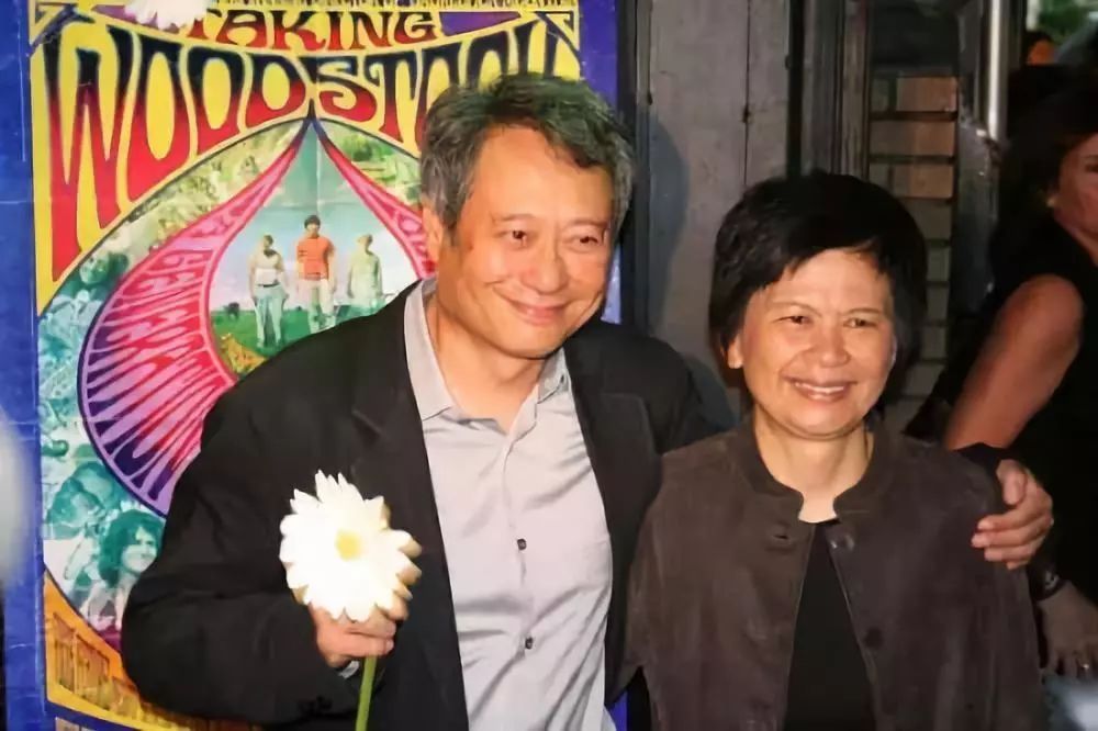 名导李安：婚姻39年，岳母曾劝他们离婚，感谢妻子不离不弃