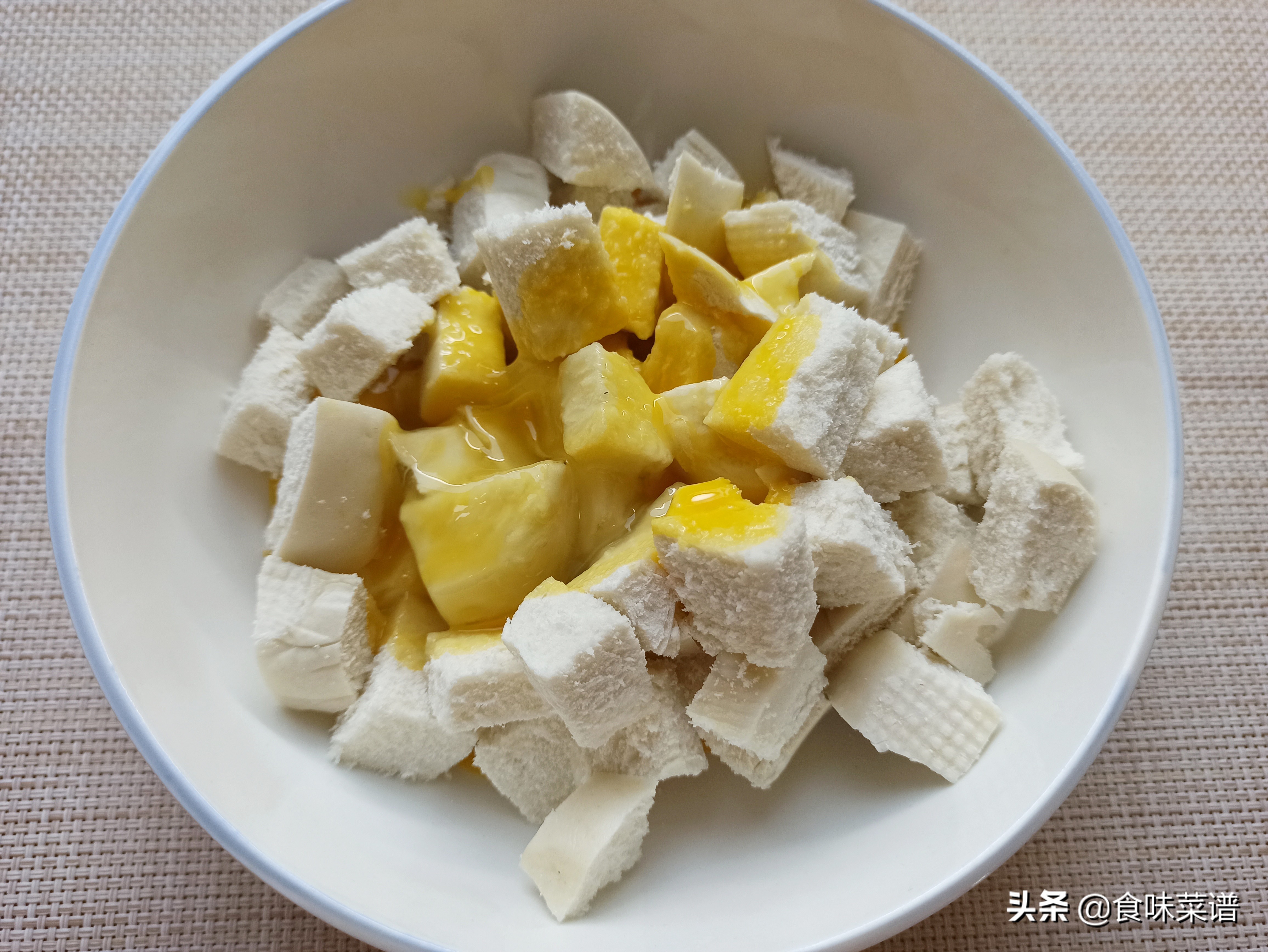 饭店的炒馒头为啥好吃？记住这个秘诀，出锅香味浓郁，越吃越上瘾