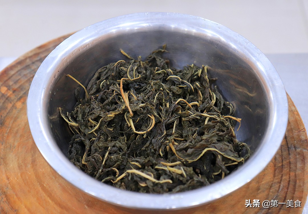 芝麻叶面条的做法（河南特色芝麻叶的正宗做法）