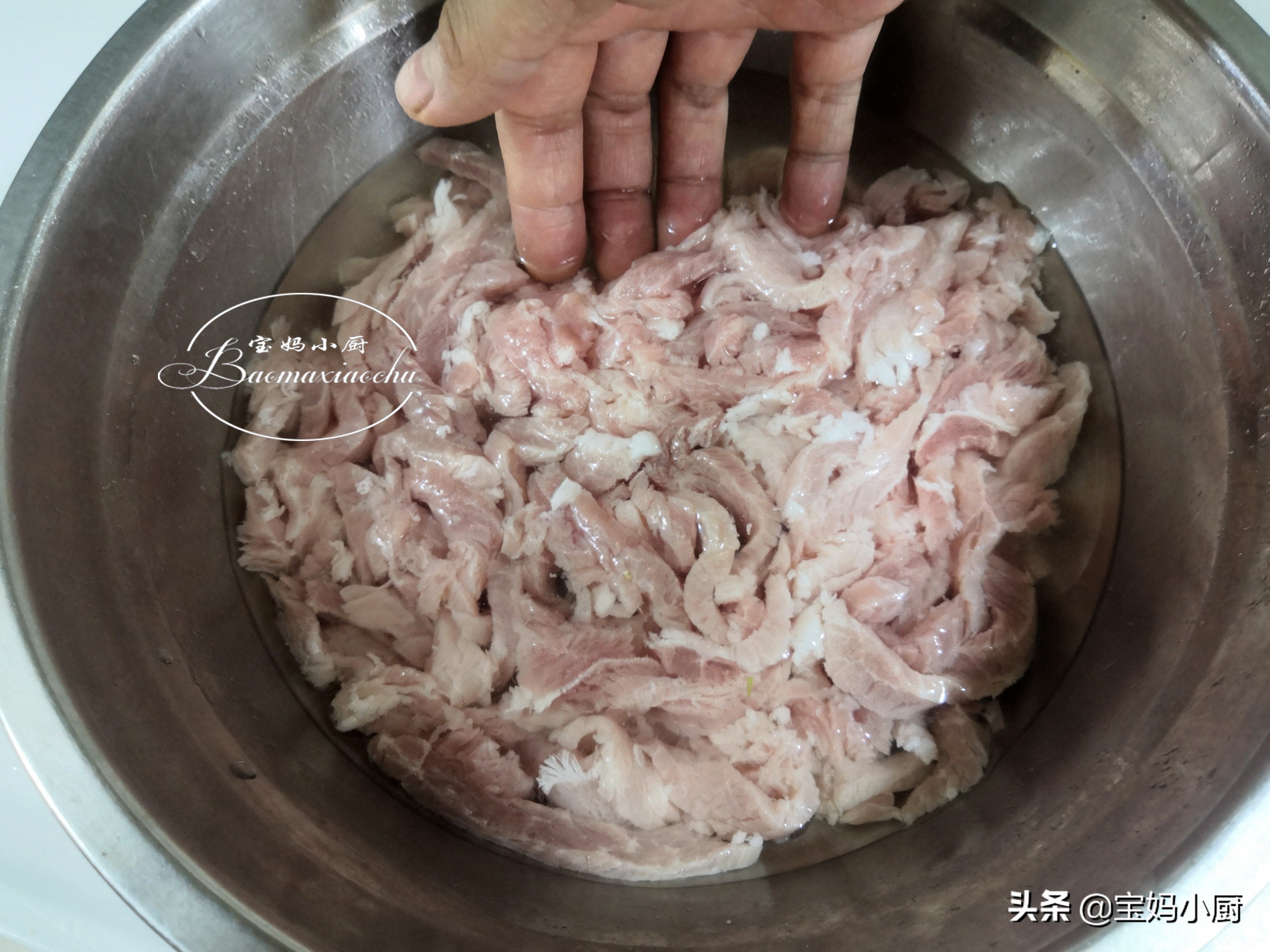 尖椒肉丝怎么做（教你做出比饭店还好吃的尖椒肉丝）