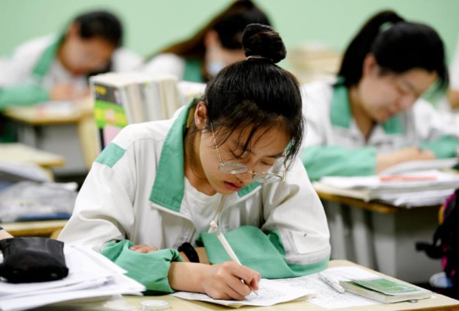 快高考了，为高考生精心准备的4道菜，再忙也要吃，健康营养好吃