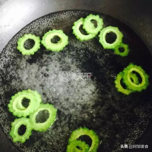 6款夏日花式冰糕做法，给你冰火两重天酷爽体验