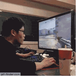 「CSGO杂谈」为什么有些老哥喜欢开麦放歌？