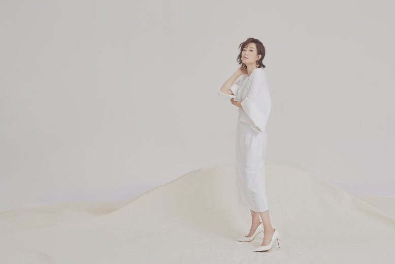 她离婚后独自抚养孩子活出人生精彩，山东女律师却惨死女儿之手