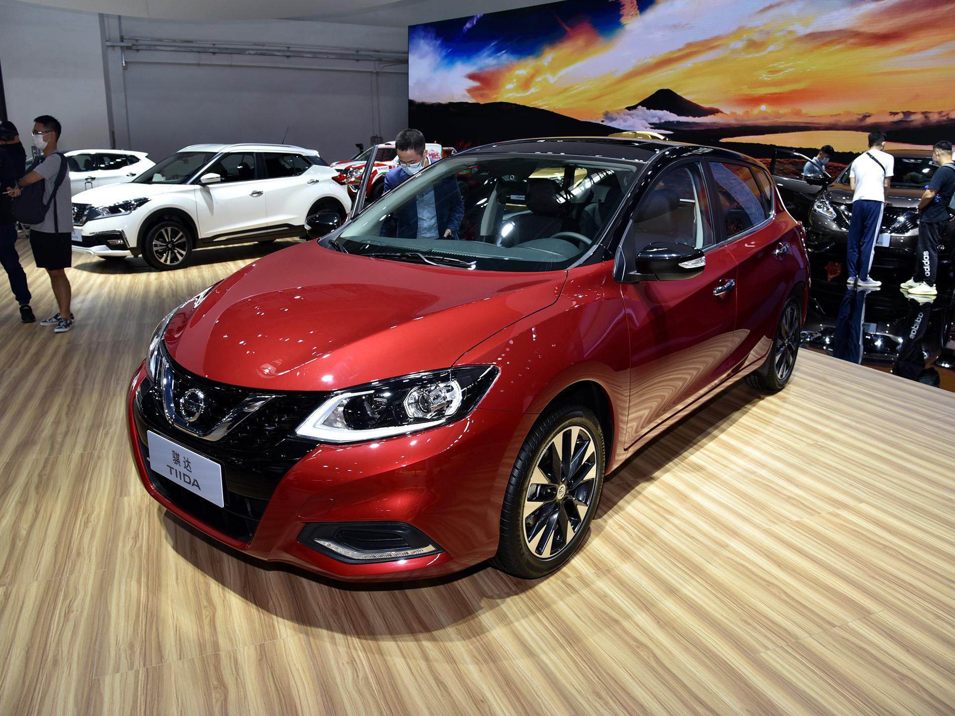 经典小巧合资轿车,5.3l油耗维修省心保养便宜,实拍日产骐达