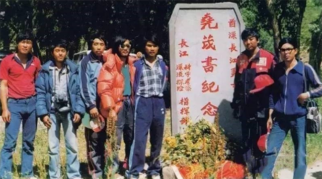 36年前，漂流长江第一人尧茂书遇难，被发现时只剩倒扣的橡皮筏