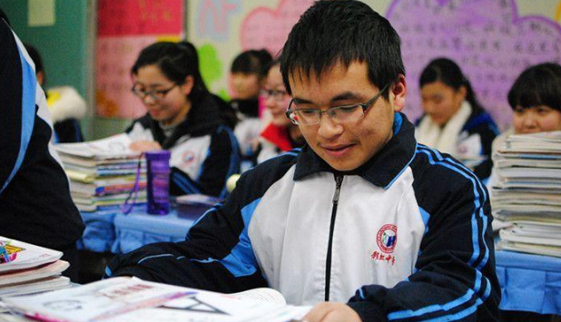 为什么大多数学霸沉默寡言，学渣能言善辩？班主任说出原因