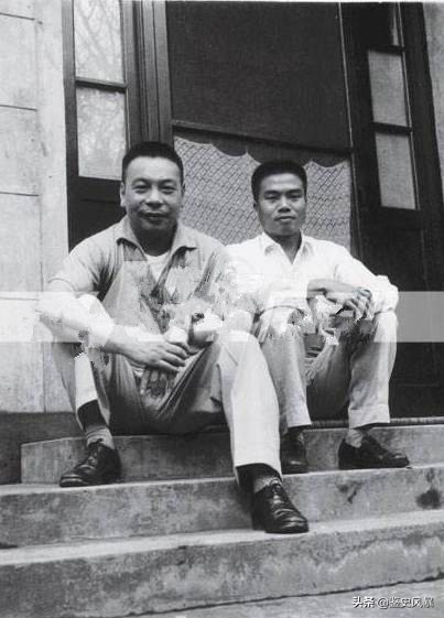 蒋孝文：蒋经国长子，曾重点培养，酗酒成性，35岁猝然昏迷成废人