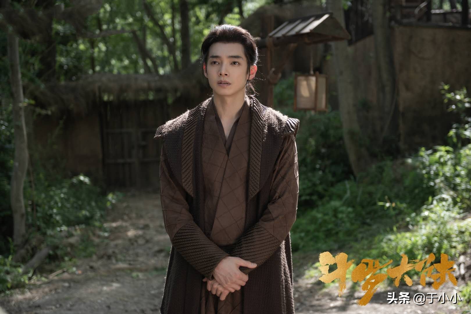 斗罗大陆：大师猜得没错，胡列娜提前出现不只是为戴沐白