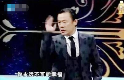 周立波从一夜成名到身败名裂，你以为自作自受？其实背后隐藏秘密