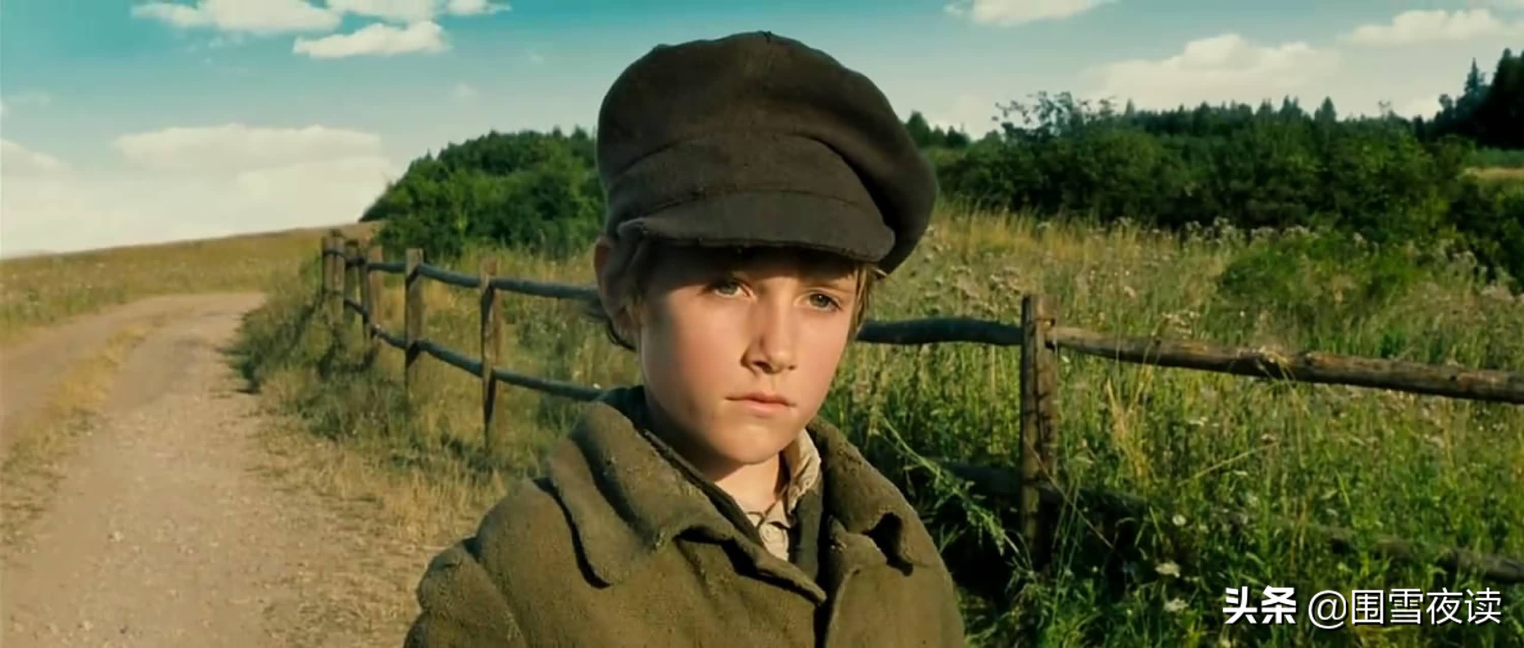 于寒雾中看见光和暖,解读《雾都孤儿》的写作手法:象征和隐喻