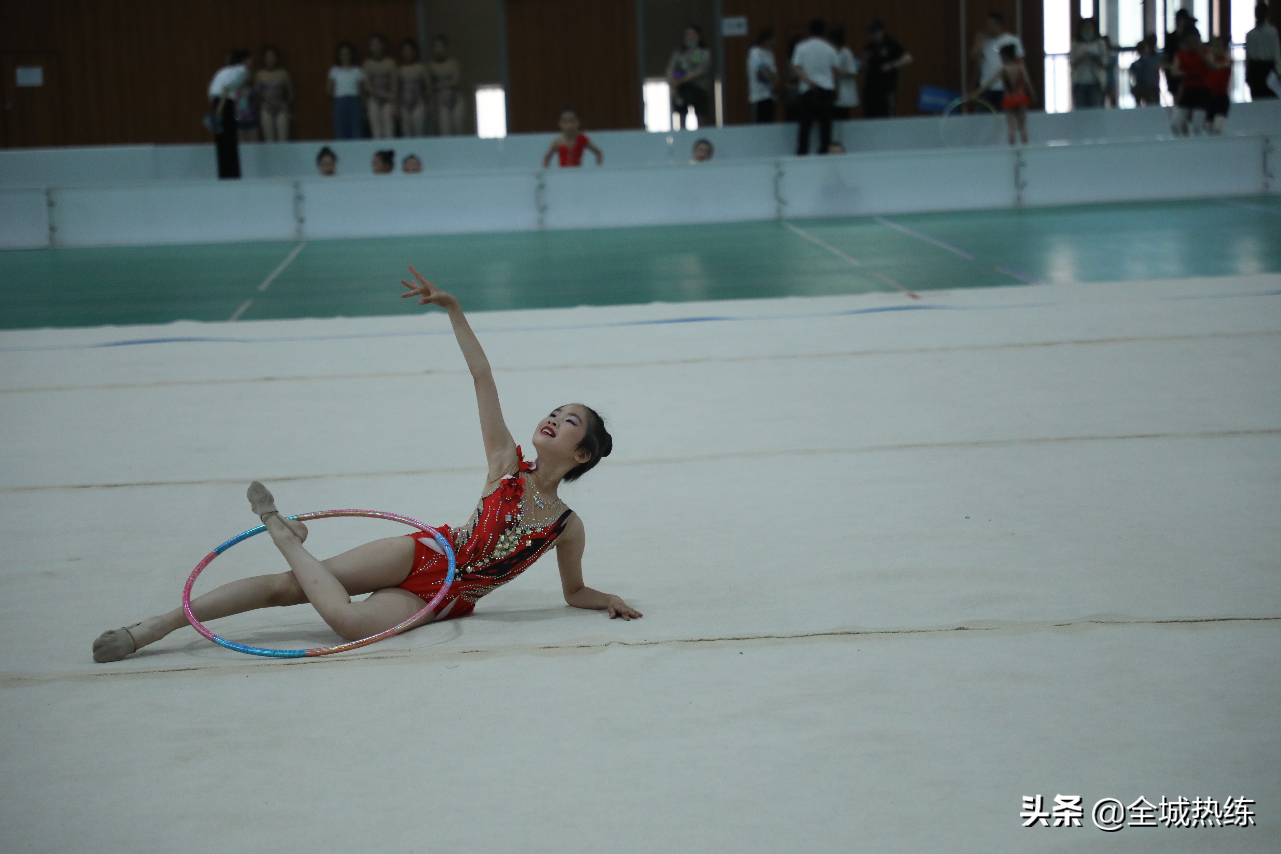 石家庄市第一届中小学生艺术体操比赛成功举办