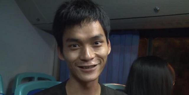 33岁高考“钉子户”唐尚珺，瞒着父母复读12年，今年考得怎么样？