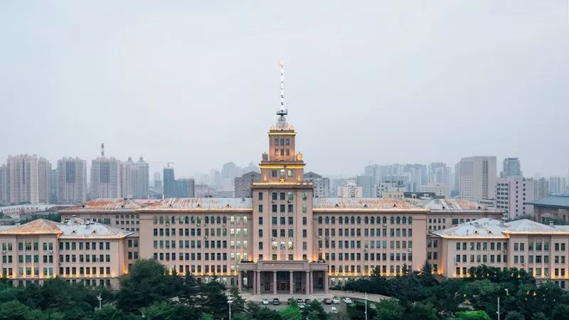 大学排名新出炉，哈工大荣登第一，清华大学竞赛成绩没进前五
