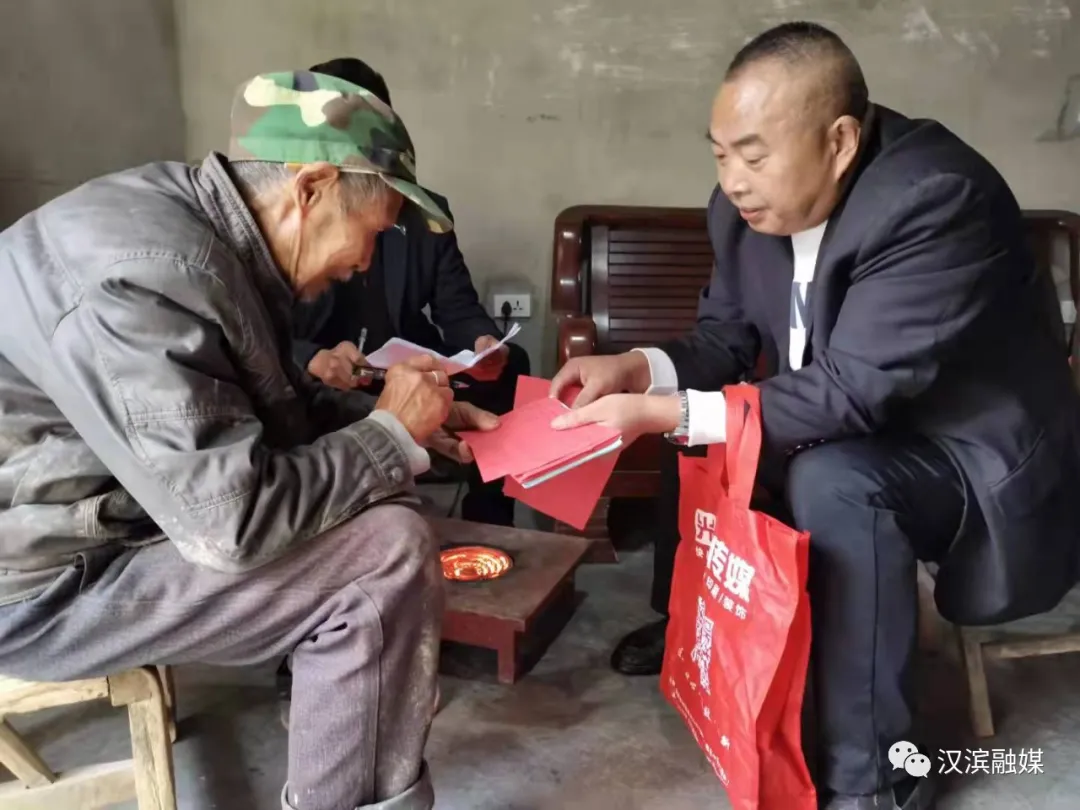 汉滨区区镇两级人大代表换届选举顺利举行
