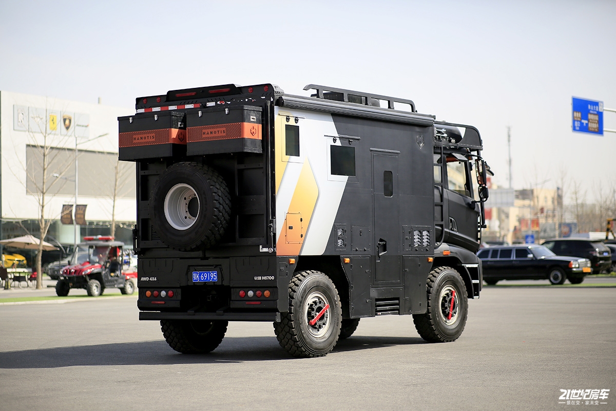 乾山h6700越野房车