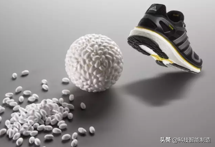 运动鞋界“华为”，防水透气防污还防滑，阿迪同款爆米花鞋底