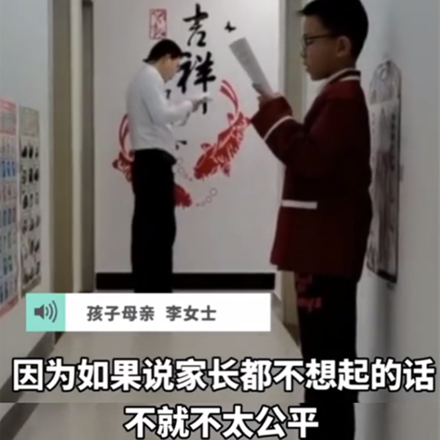 闹钟一响立马起床，自己做早餐、晨读，自律女孩让人酸成柠檬精