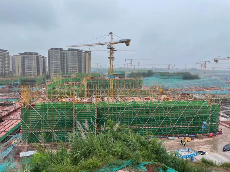 中国民航飞行学院天府校区首栋单体建筑封顶