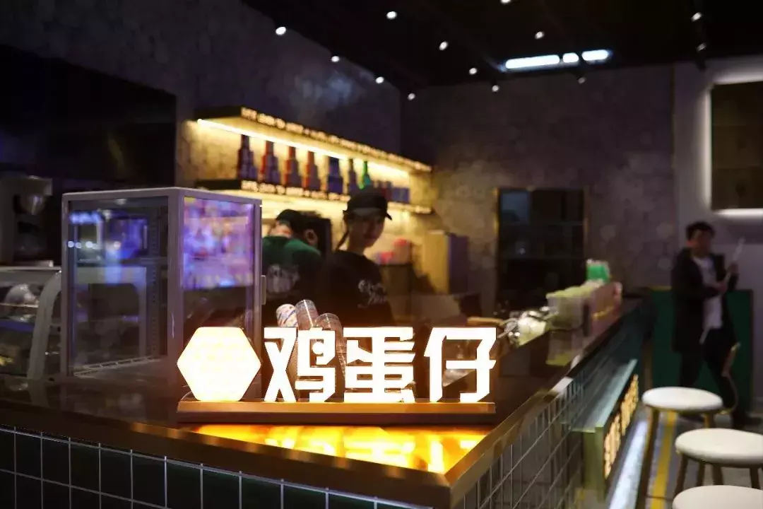 东方影都茂“光影市集”即将开业，自媒体探店先睹为快，福利等你拿