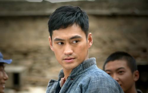 张冕车祸赔了多少钱同寝胡歌