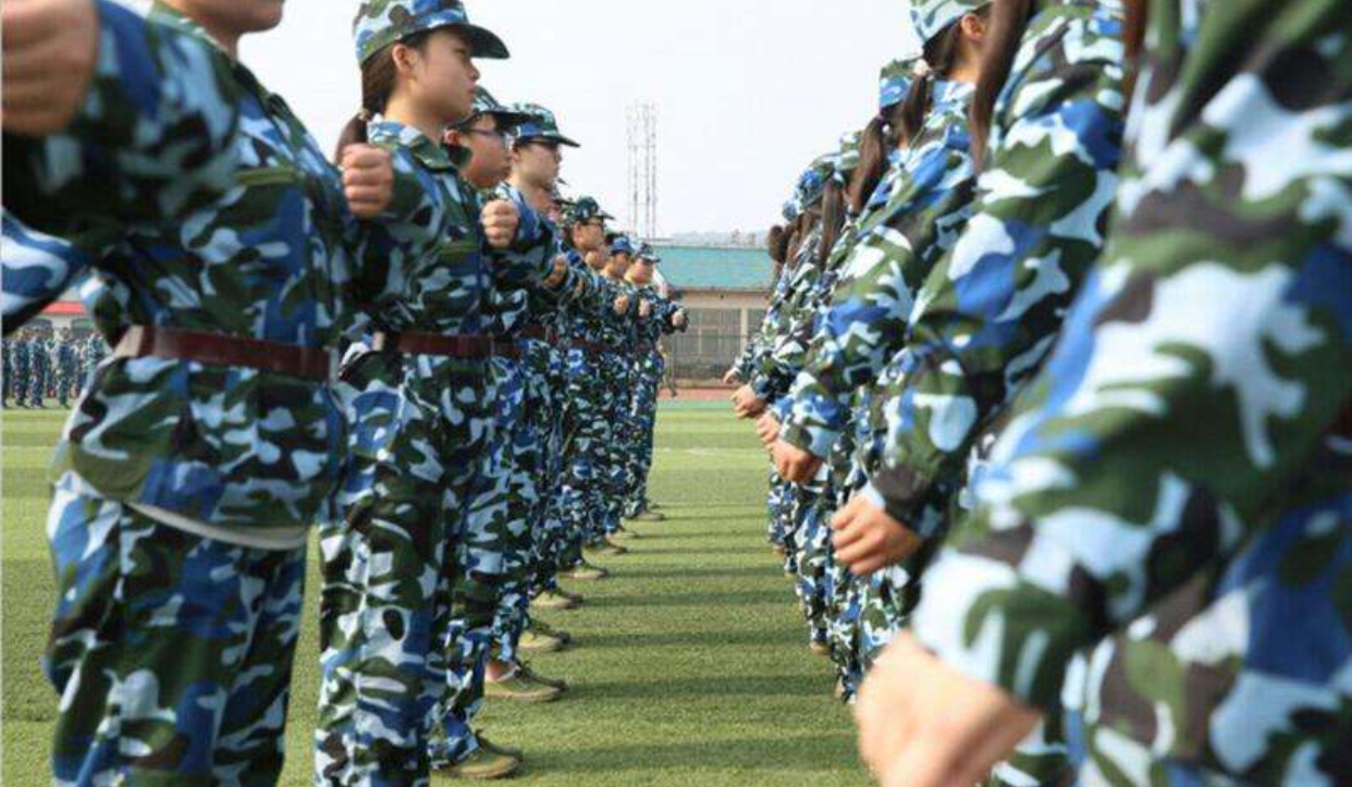 大学为什么要军训？