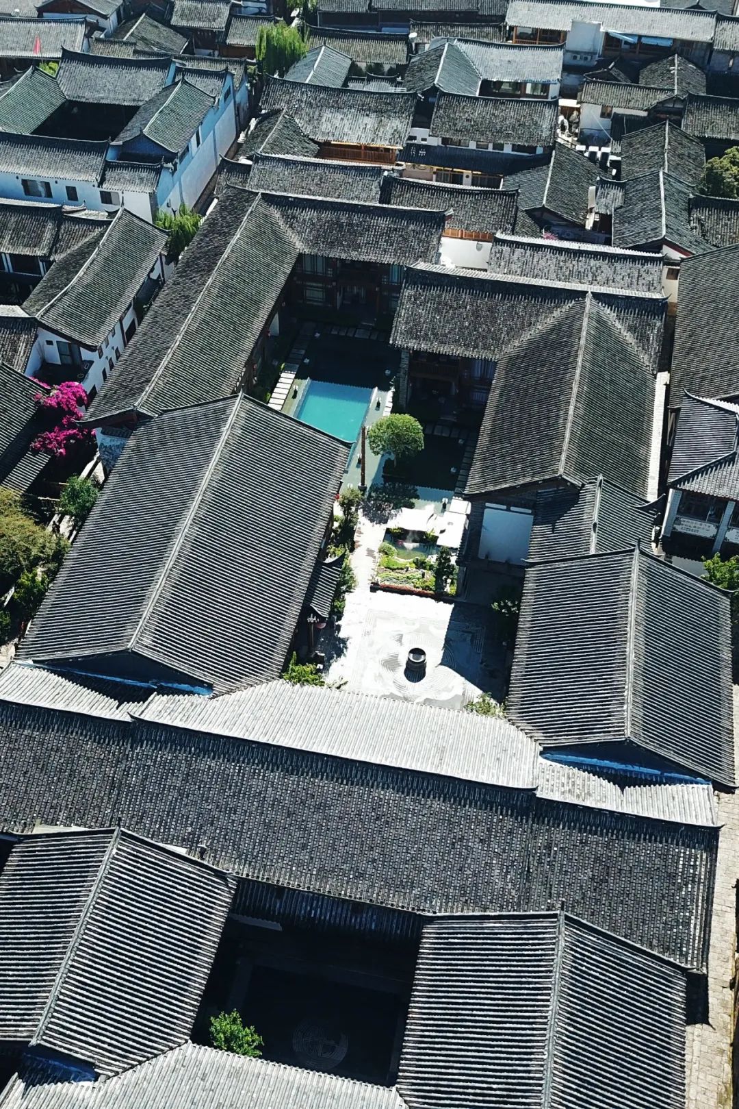 云南丽江这家高端民宿太赞了！闺蜜度假旅行，住到不想走