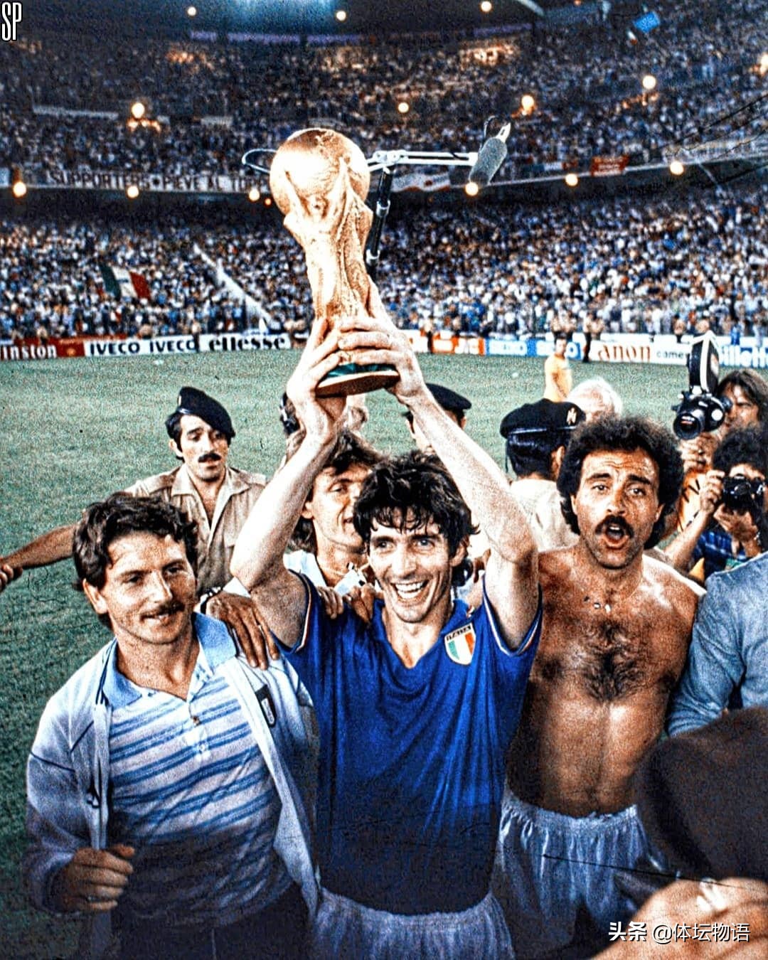 世界杯足球怎么做的(1982年世界杯意大利是如何神奇夺冠的)