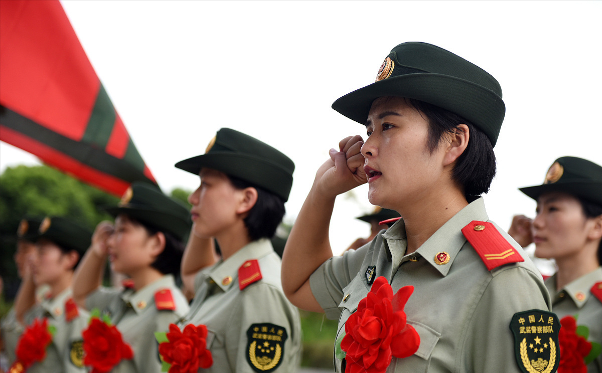 大学生参军入伍，有2种办法不用延迟毕业，学生和家长须知