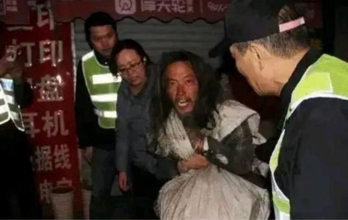 北理工学霸成流浪汉，捡垃圾为生12年！失联时究竟发生了什么？