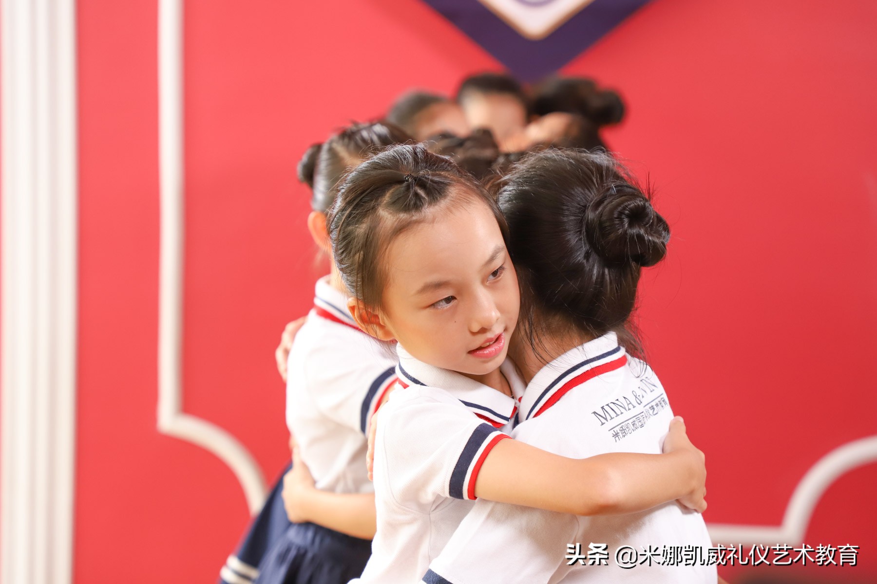 米娜凯威：善待老师，就是善待孩子的未来！