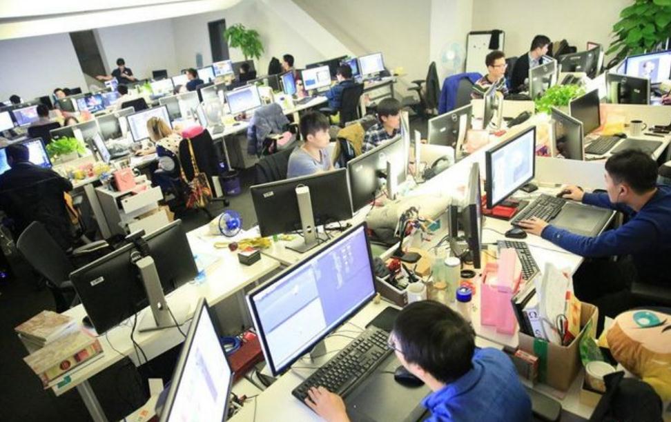 女生想学“计算机专业”，应该选计科还是软工？就业率告诉你