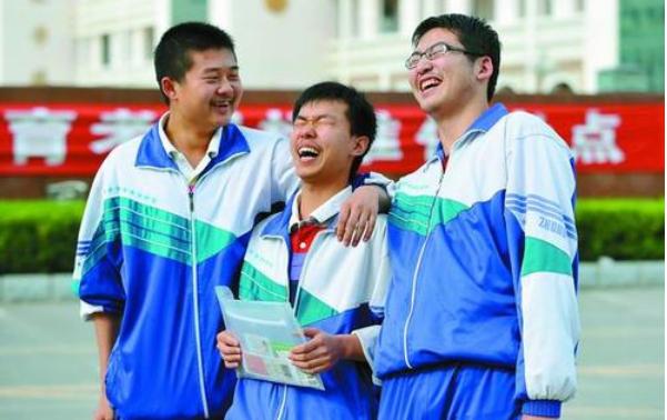 查不到录取状态，说明自己“滑档”了吗？与其乱担心不如动手查询