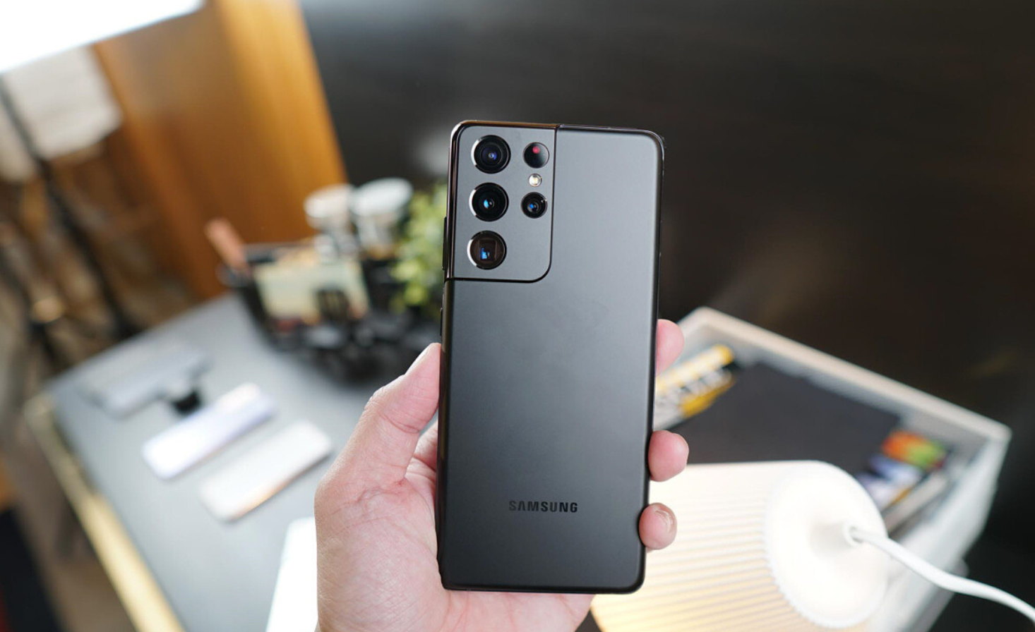 2021进入尾声,多款旗舰"清仓"处理,带你正确捡漏好手机