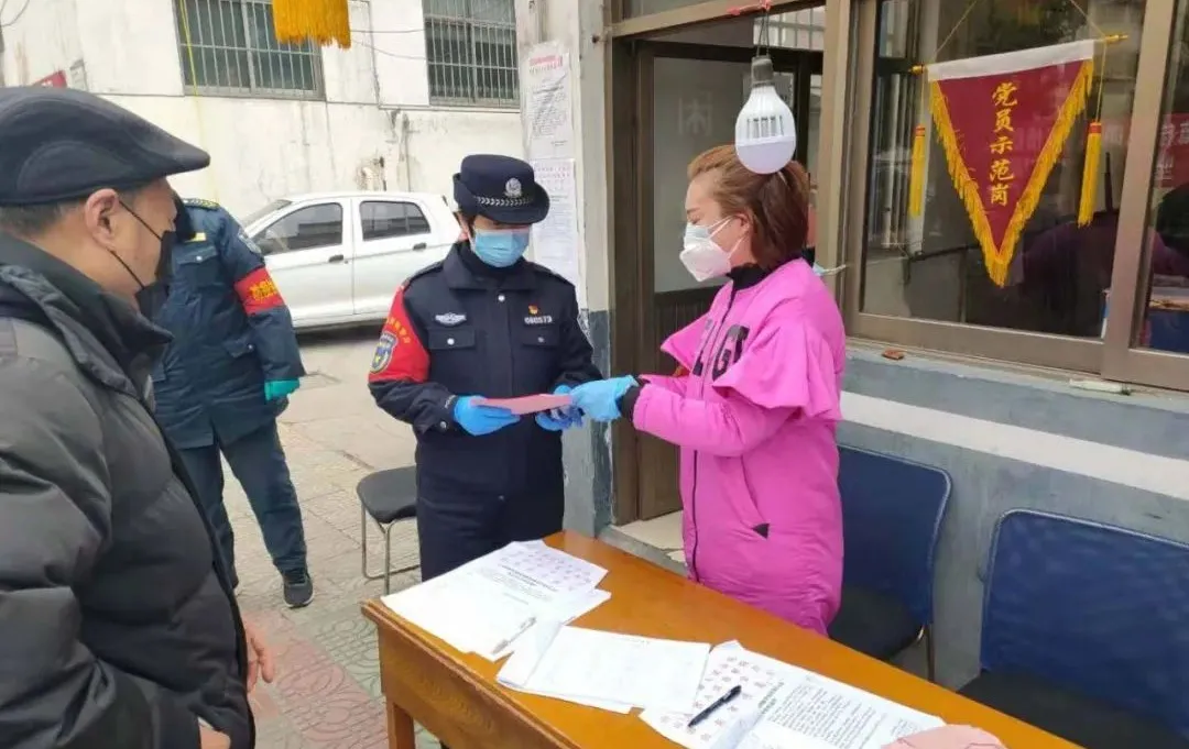 微山县公安局夏镇第一派出所指导员李霞:湖区警花别样红