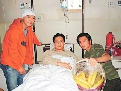 “白月光”林心如的堕落史，她背后的故事，远比你想得更恶劣