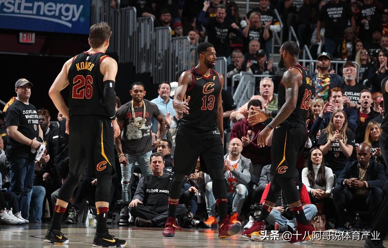 腾讯nba广告商有哪些(腾讯为何在NBA直播中打杰士邦的广告？马化腾也有说不出的苦衷)