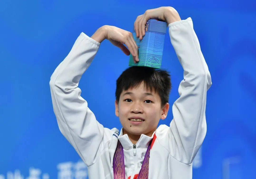 喜报2个月还不撤！全红婵爸爸的担忧已经到来，红姐将面临考验