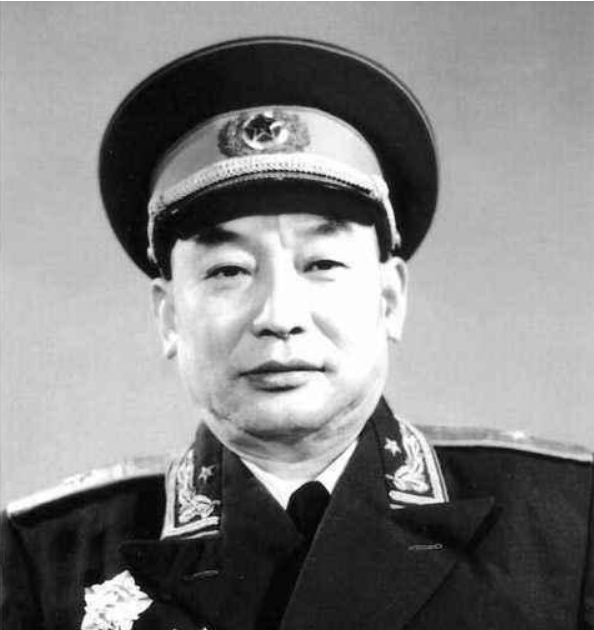 解放战争中，陈赓兵团3个军的政委都是谁？开国后是什么军衔？