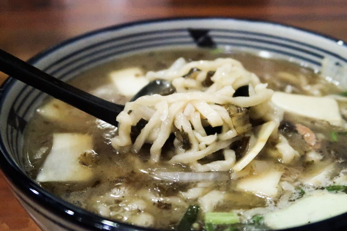 老杭州地道美食攻略：9种必吃美食和16家老字号餐馆推荐