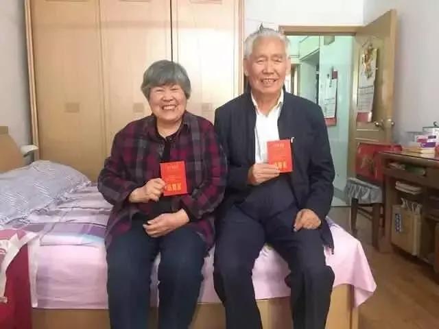 60岁大妈坦言：有多少人以保姆的名义，过着搭伙过日子的生活