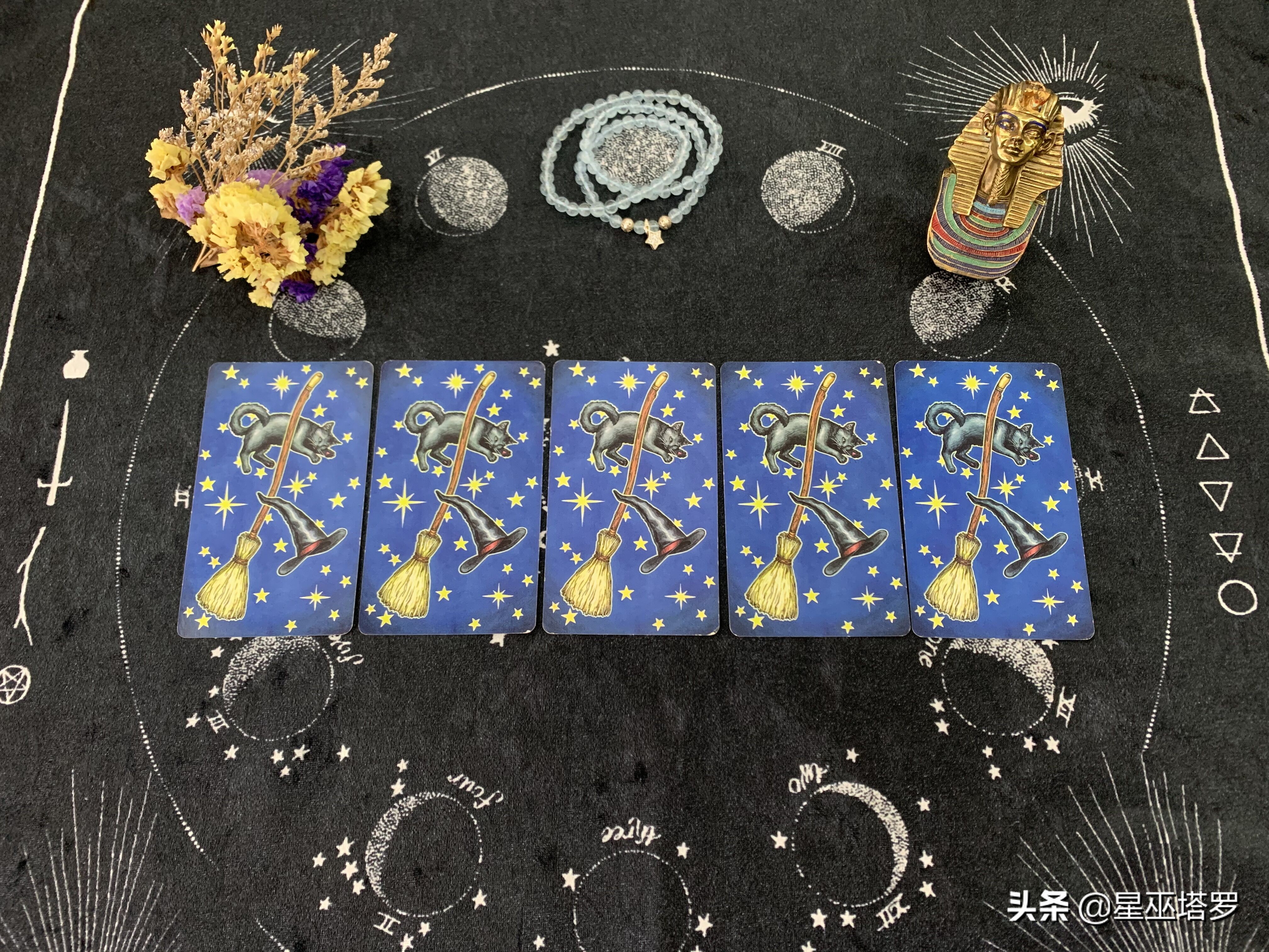 星巫塔罗-摩羯座2021年接下来一年大体运势，曾经的苦将过去