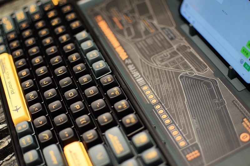 个性十足 与众不同 Lofree洛斐小浪蓝牙机械键盘