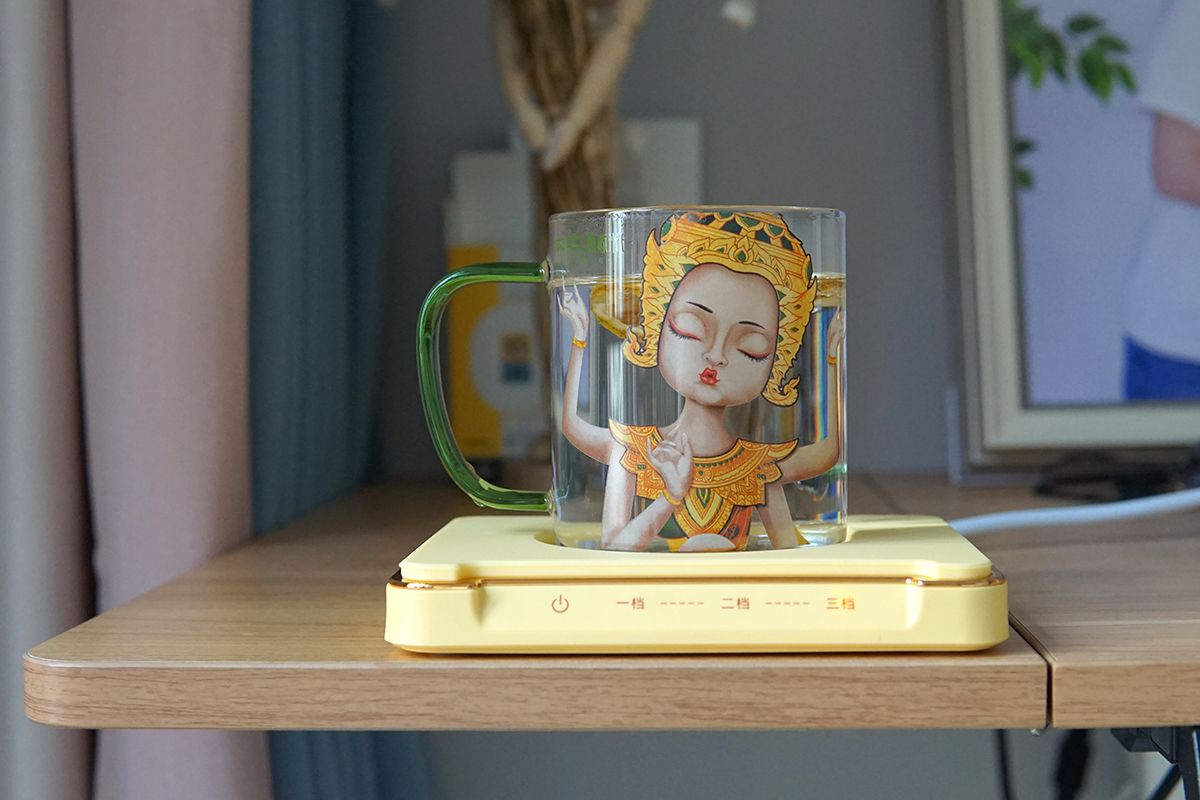 恰到好处的55℃，大宇恒温杯垫助我轻松做暖男