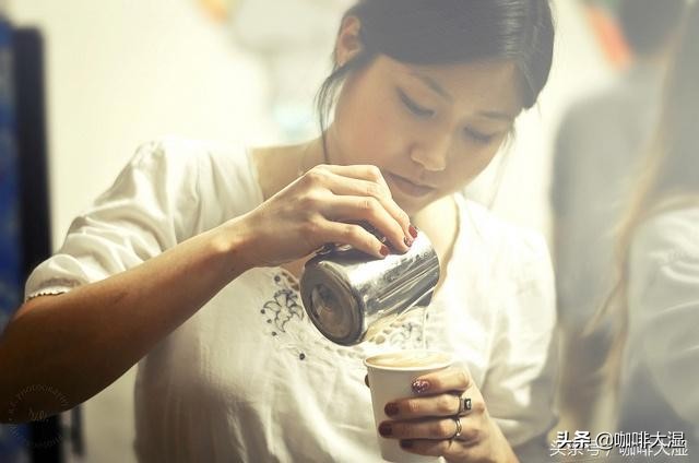如何成为专业优秀的咖啡师？