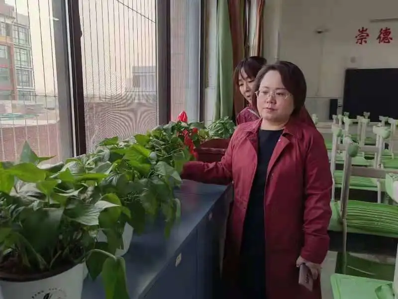 郑州市郑东新区文苑学校：文明共建 爱卫同行