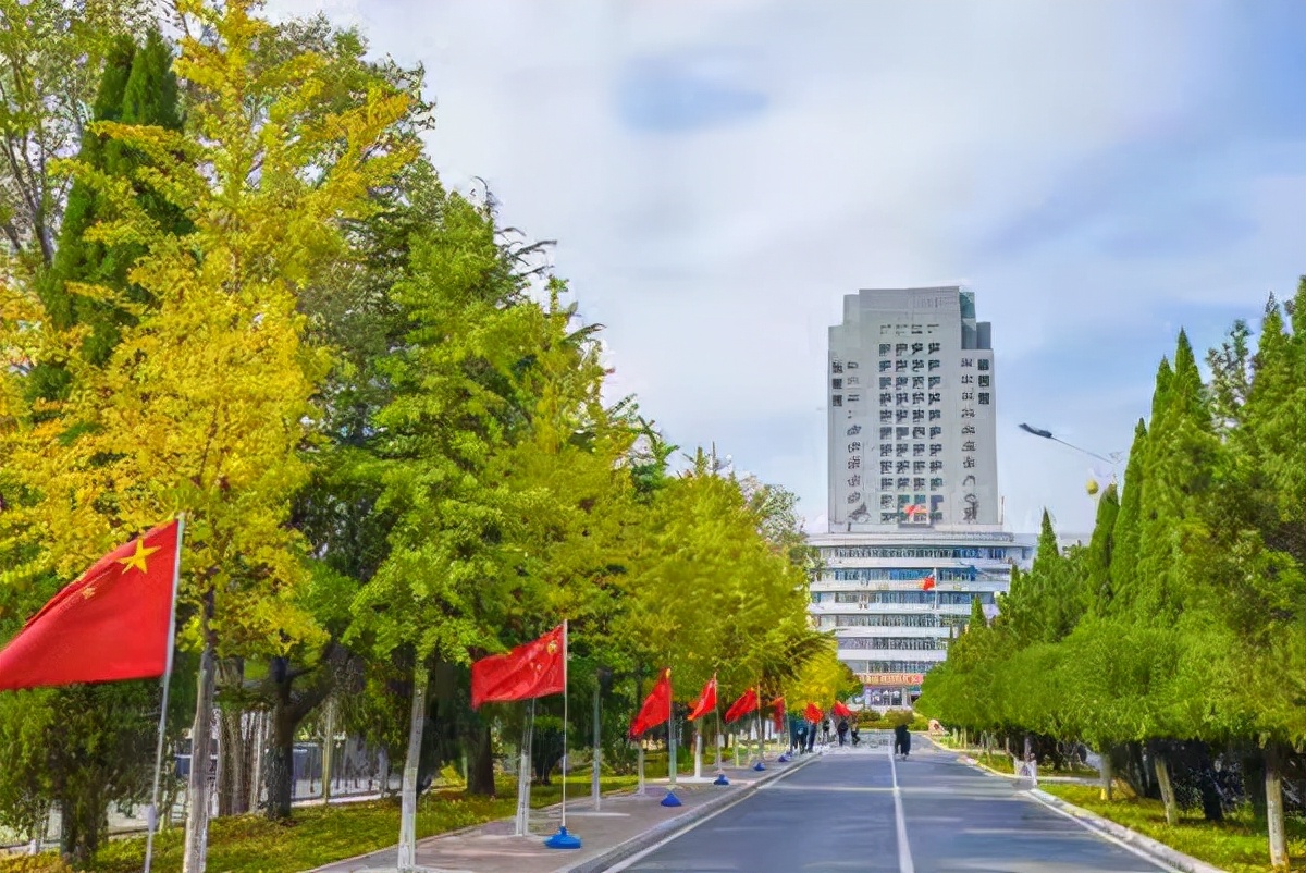 河北高校迎来“春天”，燕山大学入选双一流？网友：实至名归