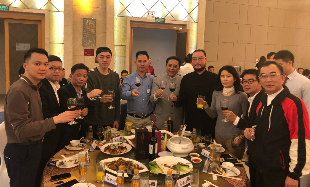 你根本不了解我的处境，别再随意评判了。